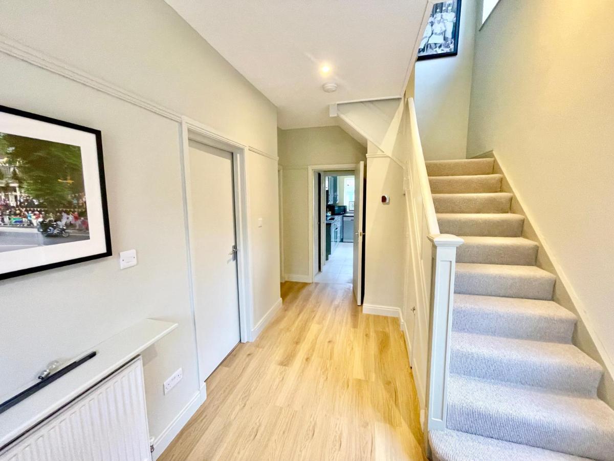 Central Townhouse With Free Off Road Parking And Garden York Dış mekan fotoğraf