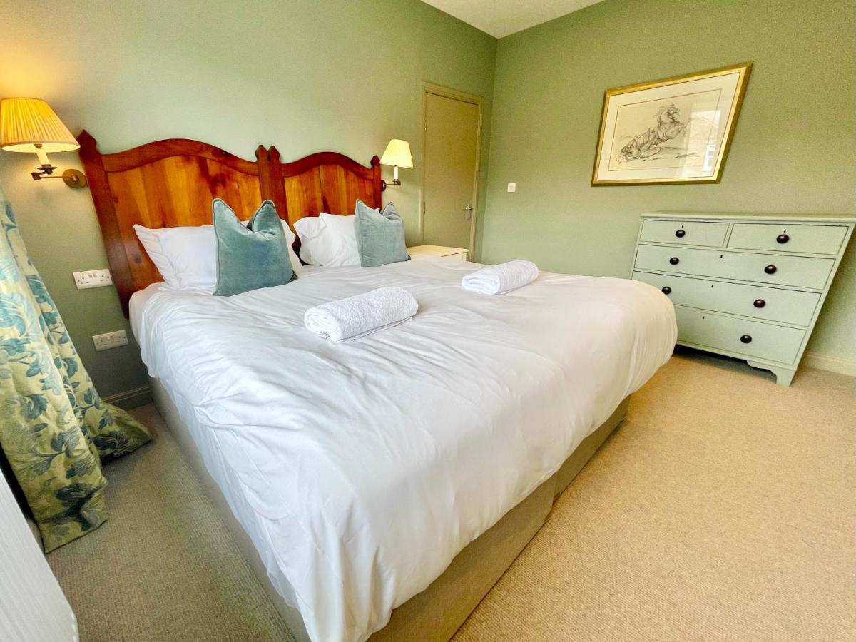 Central Townhouse With Free Off Road Parking And Garden York Dış mekan fotoğraf
