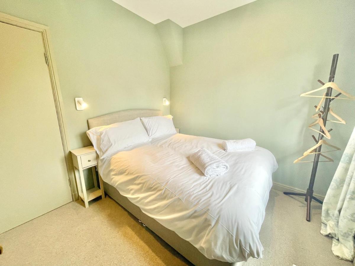 Central Townhouse With Free Off Road Parking And Garden York Dış mekan fotoğraf